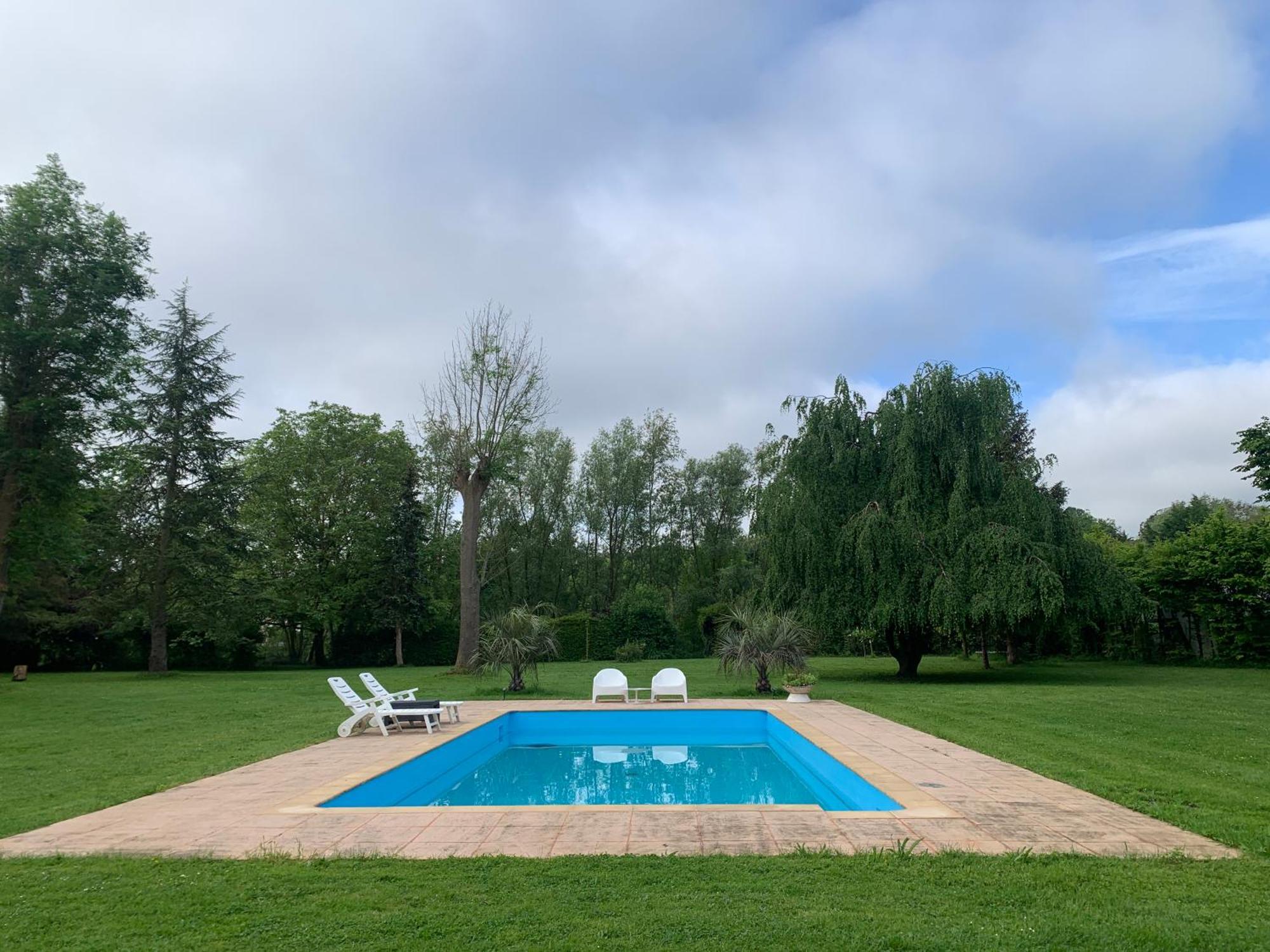 Appartement Familial Au Bord De La Marne, Jardin 8000M2, Piscine, Court De Tennis, Terrasse, Parking Gratuit Proche Disneyland Isles-les-Villenoy Bagian luar foto