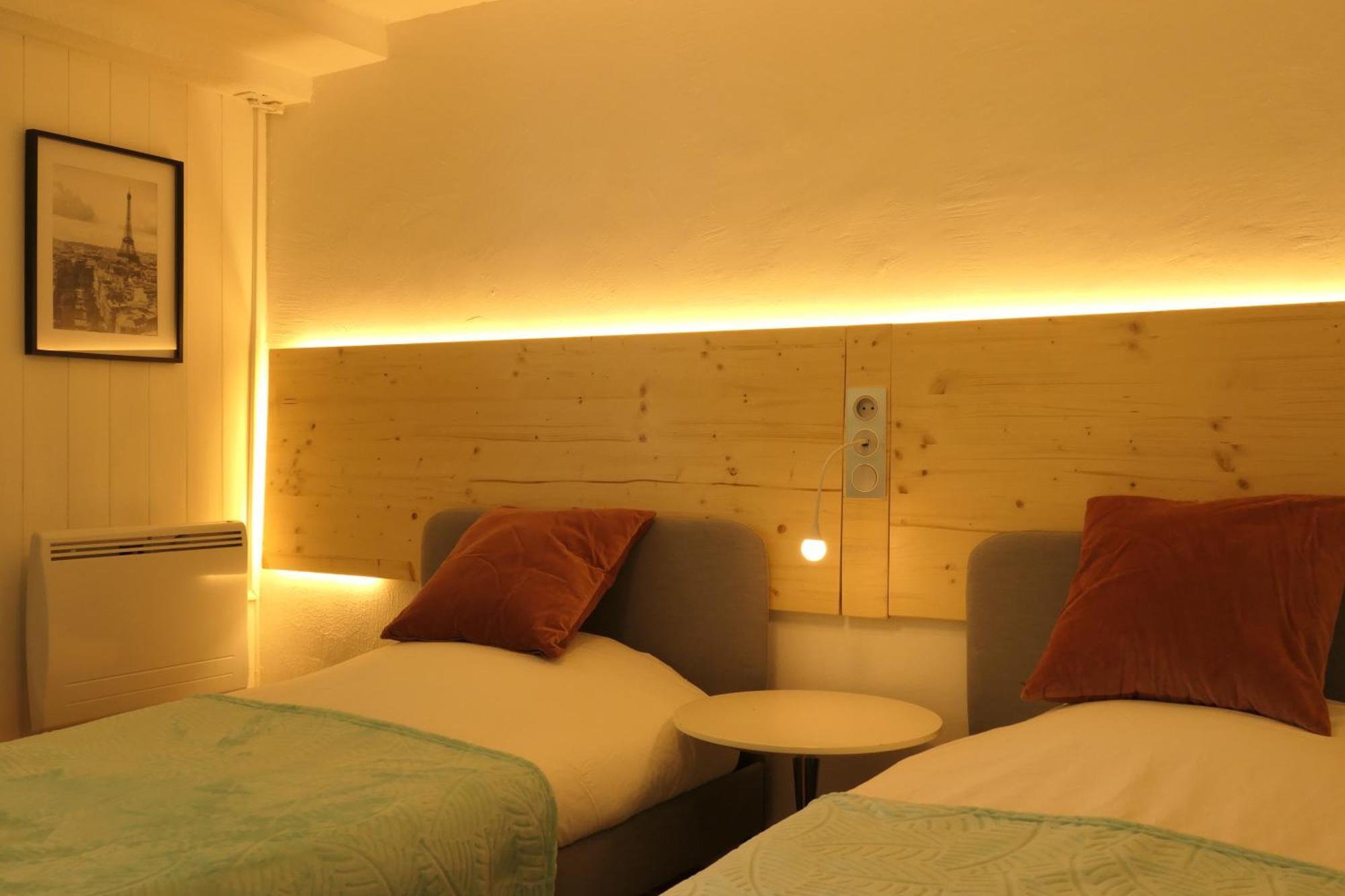Appartement Familial Au Bord De La Marne, Jardin 8000M2, Piscine, Court De Tennis, Terrasse, Parking Gratuit Proche Disneyland Isles-les-Villenoy Bagian luar foto
